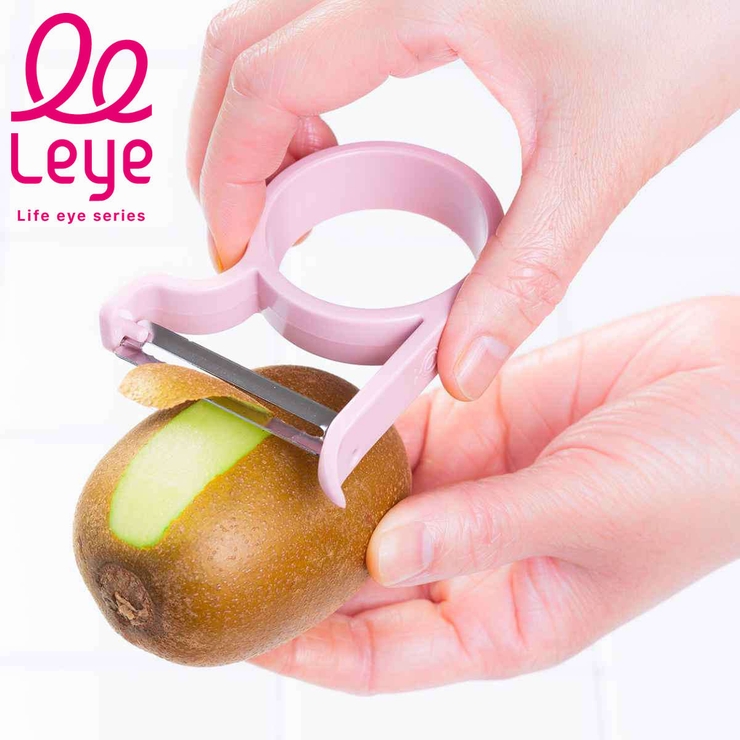 leye ピーラー 軽い力でスーッと切れるフルーツピーラー | livingut | 詳細画像1 
