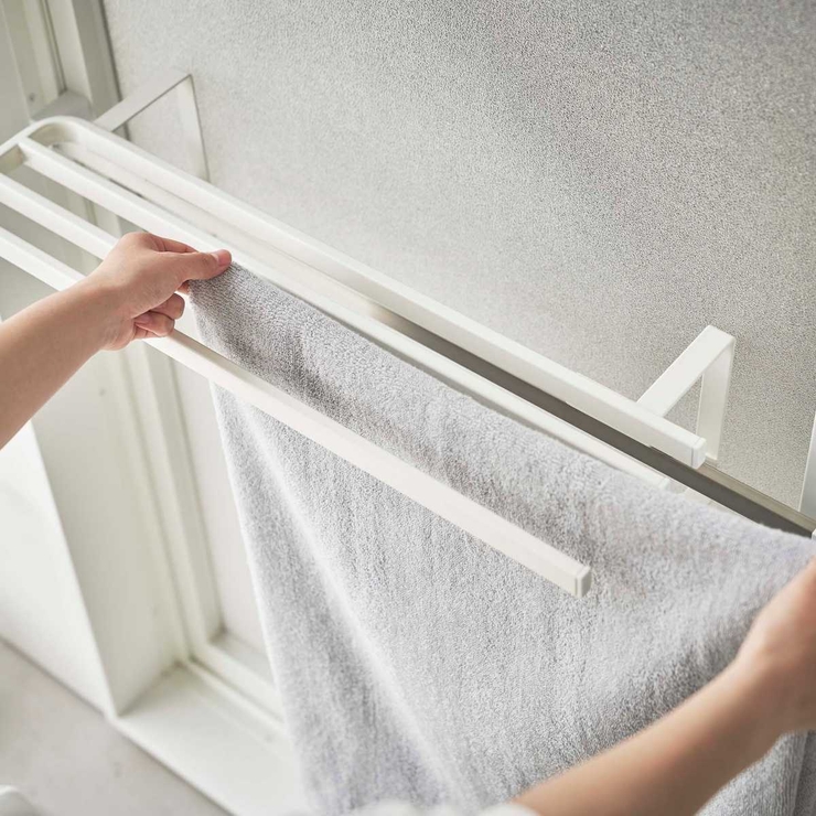 山崎実業 tower 浴室扉タオル掛け上 | livingut | 詳細画像12 