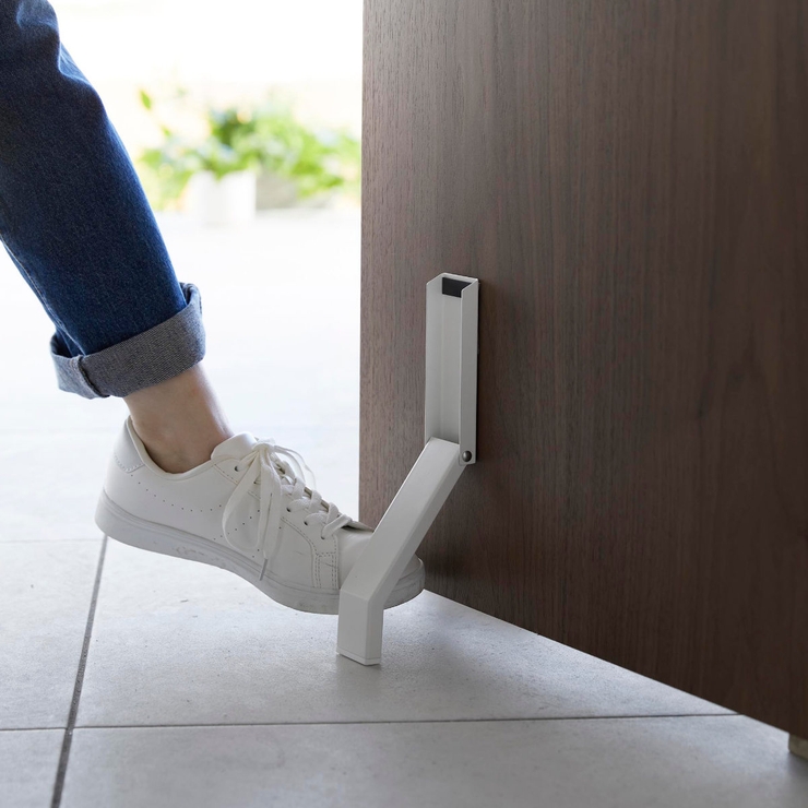 山崎実業 tower テープで貼りつける折り畳みドアストッパー | livingut | 詳細画像18 