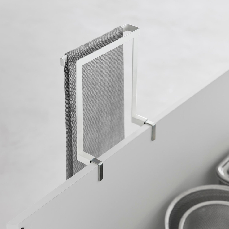 山崎実業 tower キッチンシンク下収納扉タオルハンガー | livingut | 詳細画像10 