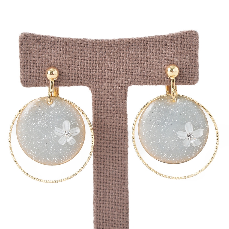 花とラメカラーのコンビイヤリング | lunolumo | 詳細画像3 