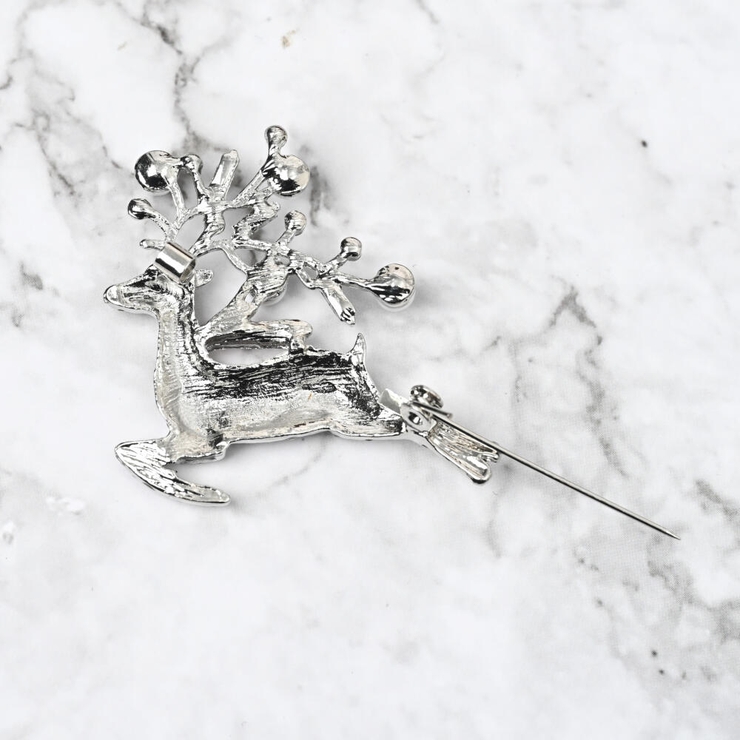 ＃317 クリスマス✴トナカイ✴雪の結晶✴レジンヘアゴムキーホルダーブローチ No 944❣️可愛いトナカイクリスマスレジンヘアゴム❣️٩(๑❛ᴗ❛๑)۶