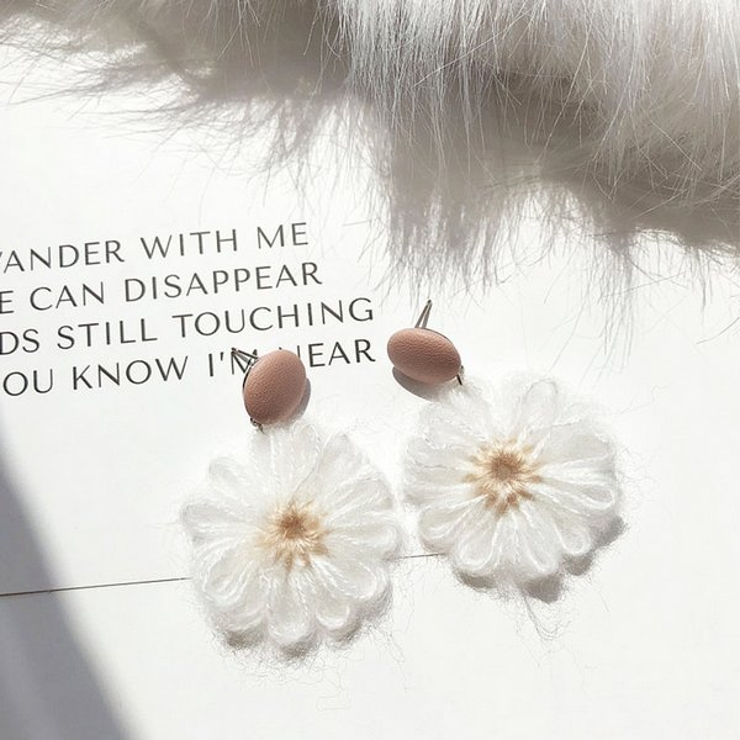 シフォンフラワーピアス  | LUPIS | 詳細画像5 