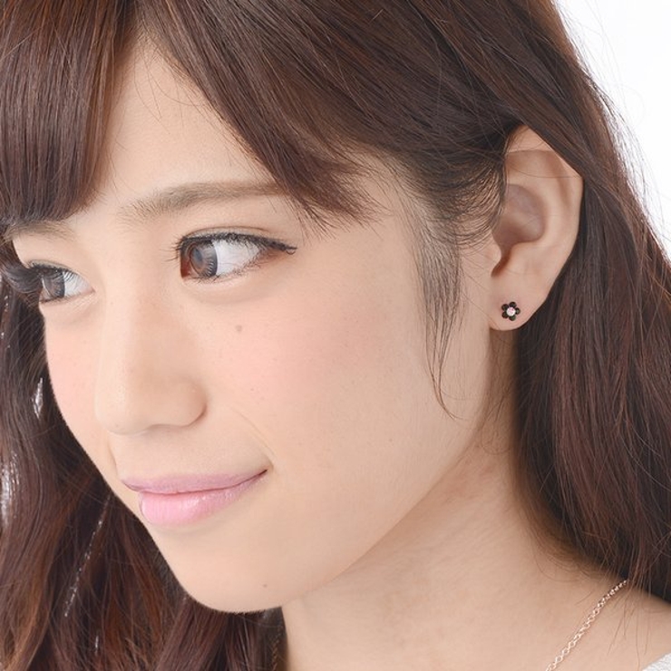 プチフラワーストーンピアス【小ぶり】 | LUPIS | 詳細画像2 