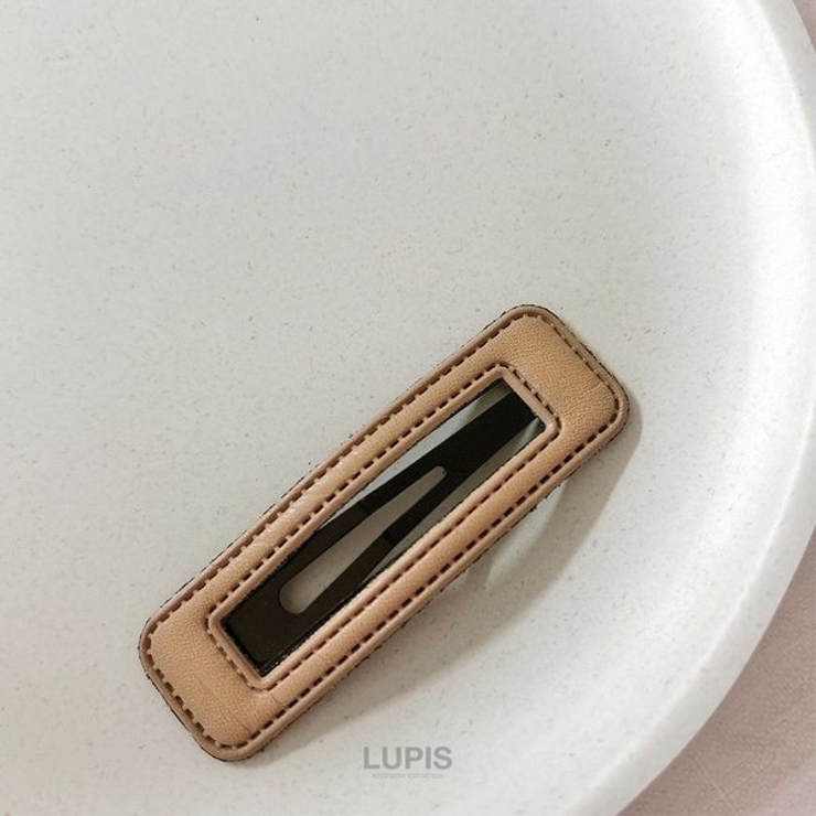 スクエアフレームレザーパッチンヘアピン | LUPIS | 詳細画像3 