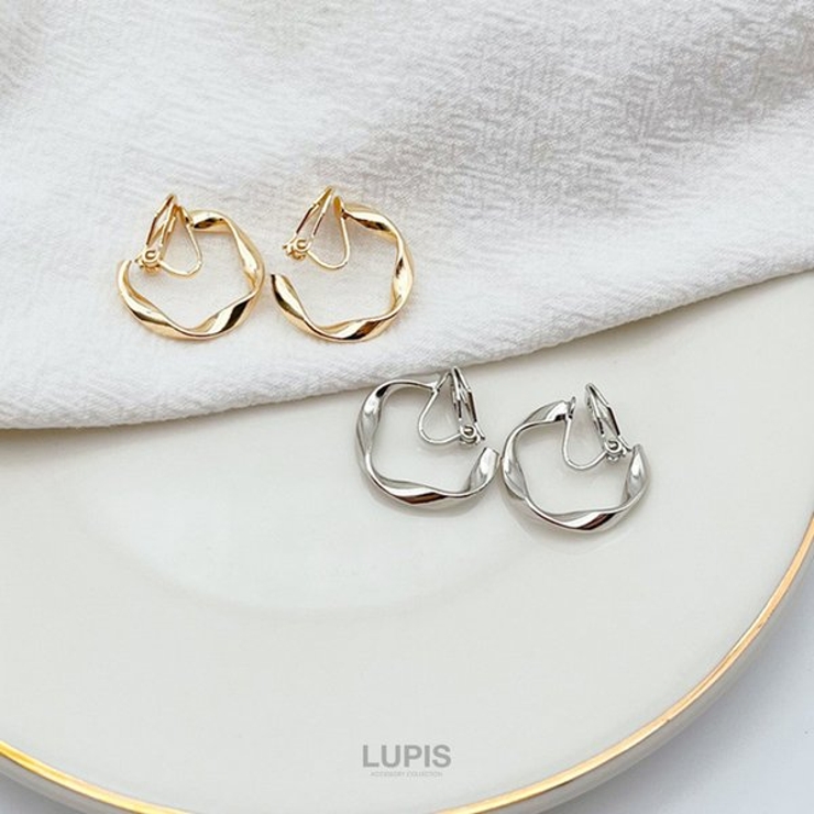 シンプルツイストフープイヤリング | LUPIS | 詳細画像7 