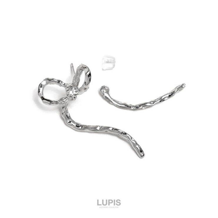 バックキャッチリボンピアス【S925ポスト】 | LUPIS | 詳細画像3 