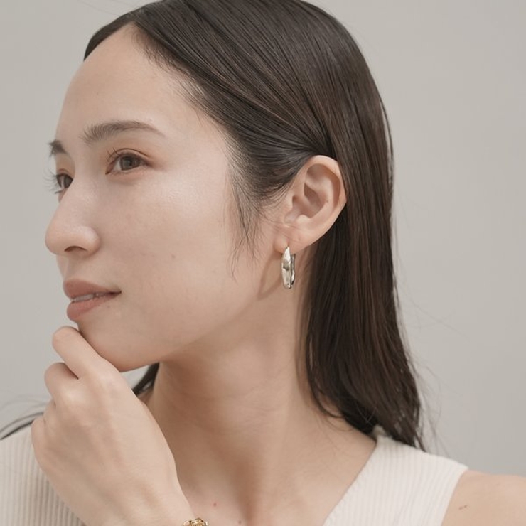 【金属アレルギー対応 316L】ニュアンスステンレスフープピアス | LUPIS | 詳細画像2 