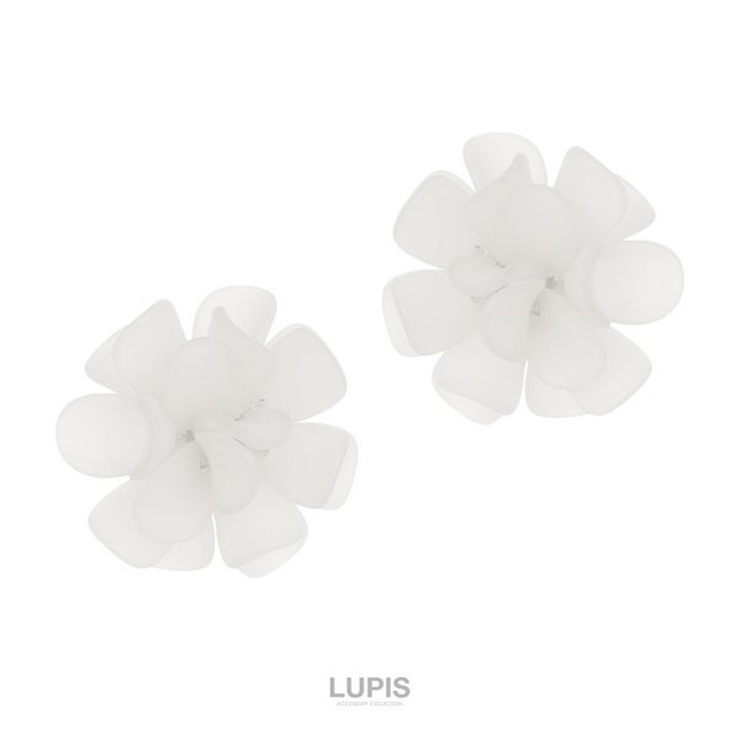 ホワイト | マットフラワーピアス 【シルバー925ポスト S925ポスト | LUPIS