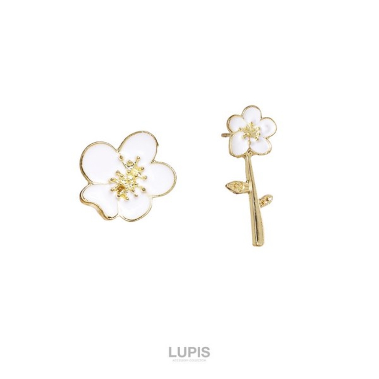 アシンメトリーフラワーピアス【S925ポスト】 | LUPIS | 詳細画像6 