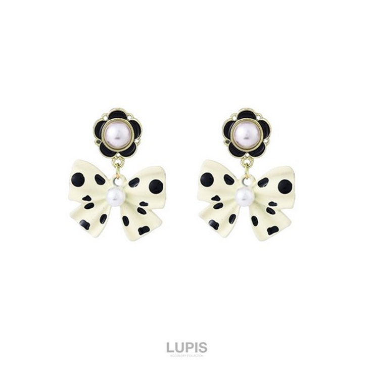 ドット柄リボンピアス【S925ポスト】 | LUPIS | 詳細画像3 