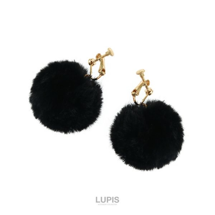 ブラック | ポンポンイヤリング【ネジバネ式】 | LUPIS