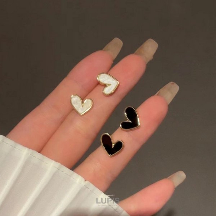 【S925ポスト】モノトーンハートピアス | LUPIS | 詳細画像2 