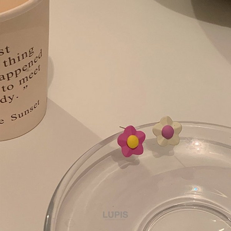 【S925ポスト】ビビットフラワーピアス | LUPIS | 詳細画像2 
