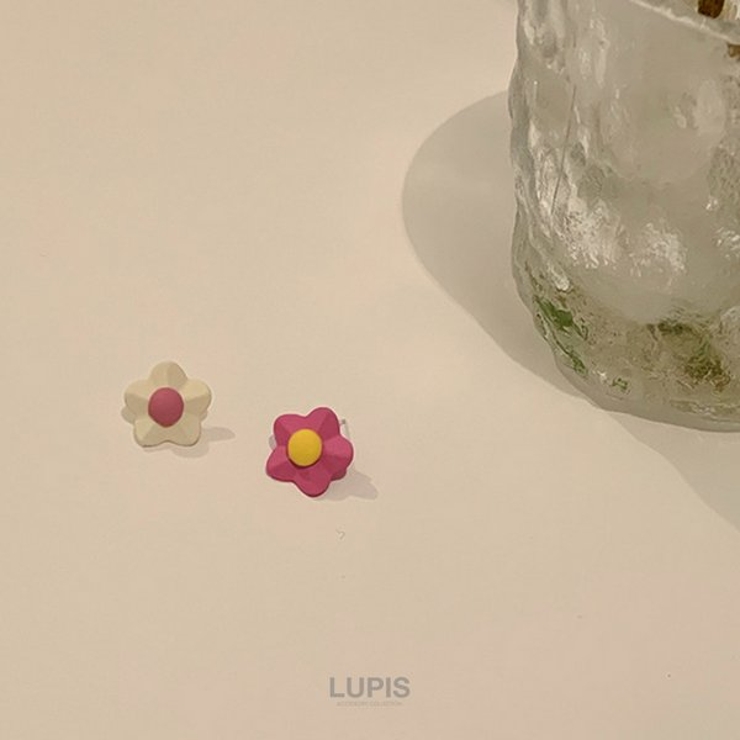 【S925ポスト】ビビットフラワーピアス | LUPIS | 詳細画像3 