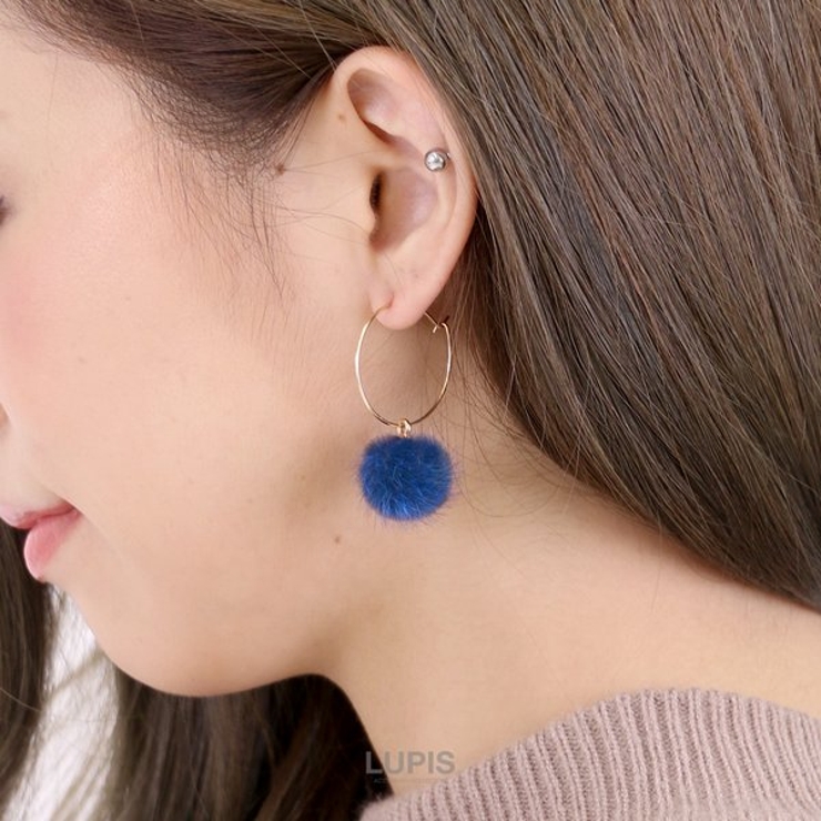 ファーボールフープピアス | LUPIS | 詳細画像3 