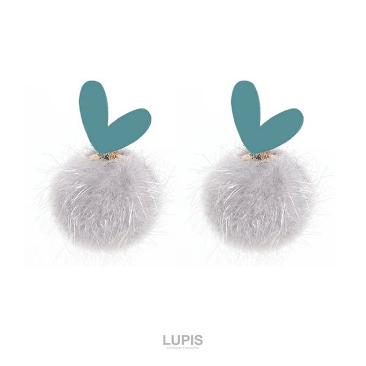 グレー | ハート×ファーボールピアス | LUPIS