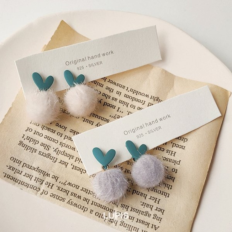 ハート×ファーボールピアス | LUPIS | 詳細画像5 