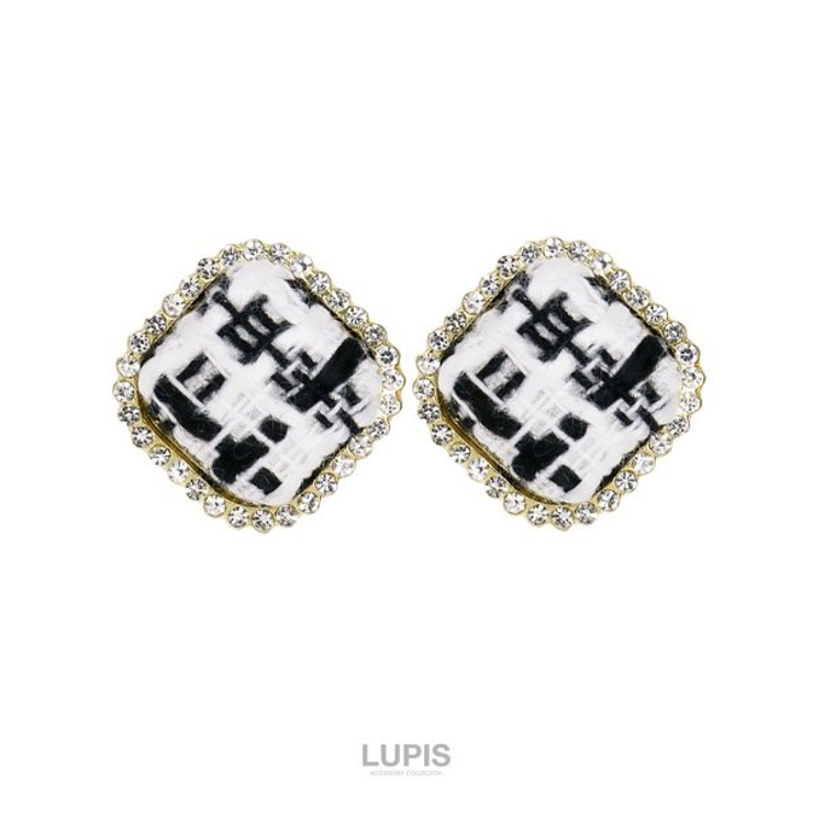 ブラック | ツイードスクエアボタンピアス【S925ポスト】 | LUPIS