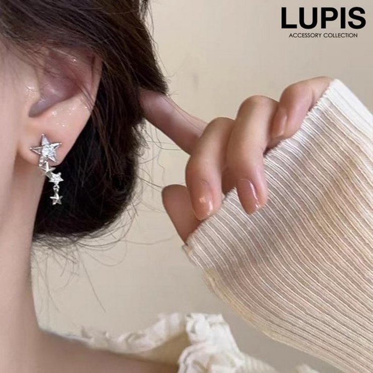 【S925ポスト】シャイニング4連スターピアス | LUPIS | 詳細画像1 
