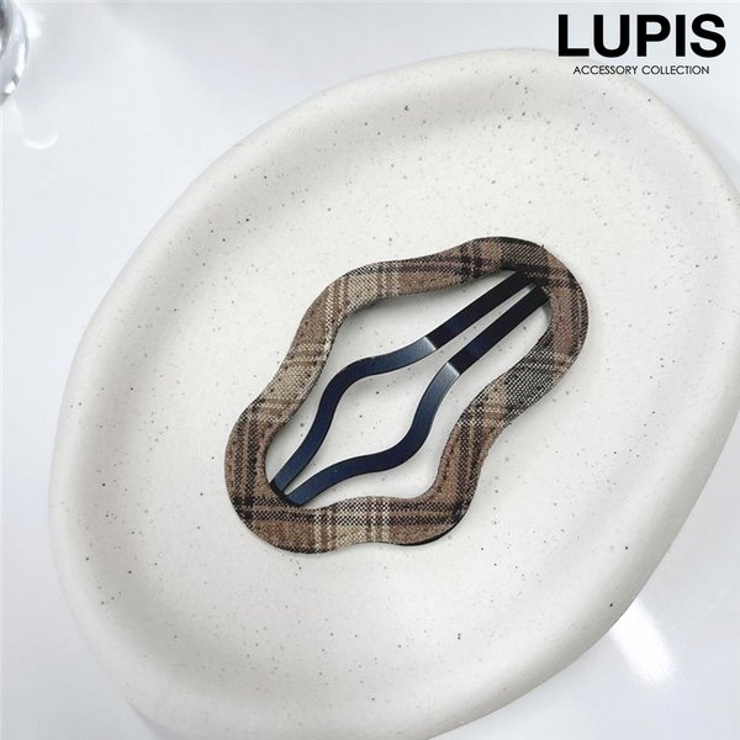 ニュアンスラインチェック柄ぱっちんヘアピン | LUPIS | 詳細画像1 
