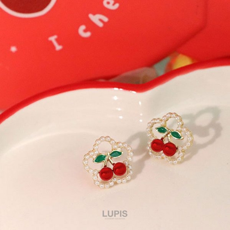 【S925ポスト】チェリー×パールフラワーピアス | LUPIS | 詳細画像3 