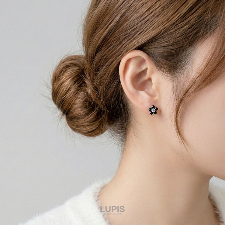 【小ぶり】プチフラワーストーンピアス | LUPIS | 詳細画像2 