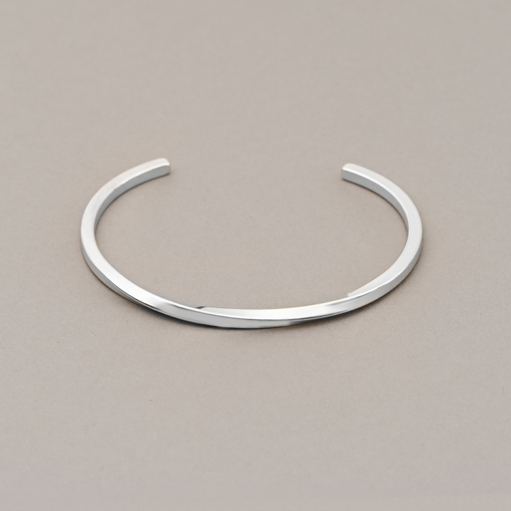 シルバー | 【金属アレルギー対応 316L】ツイストステンレスバングルブレスレット | LUPIS