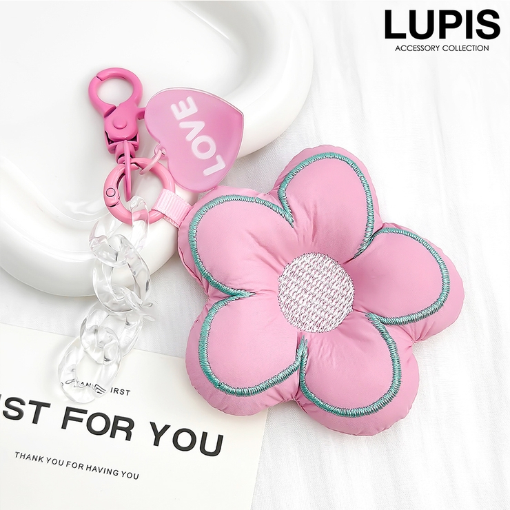 ピンク | ふわふわフラワーチャーム | LUPIS