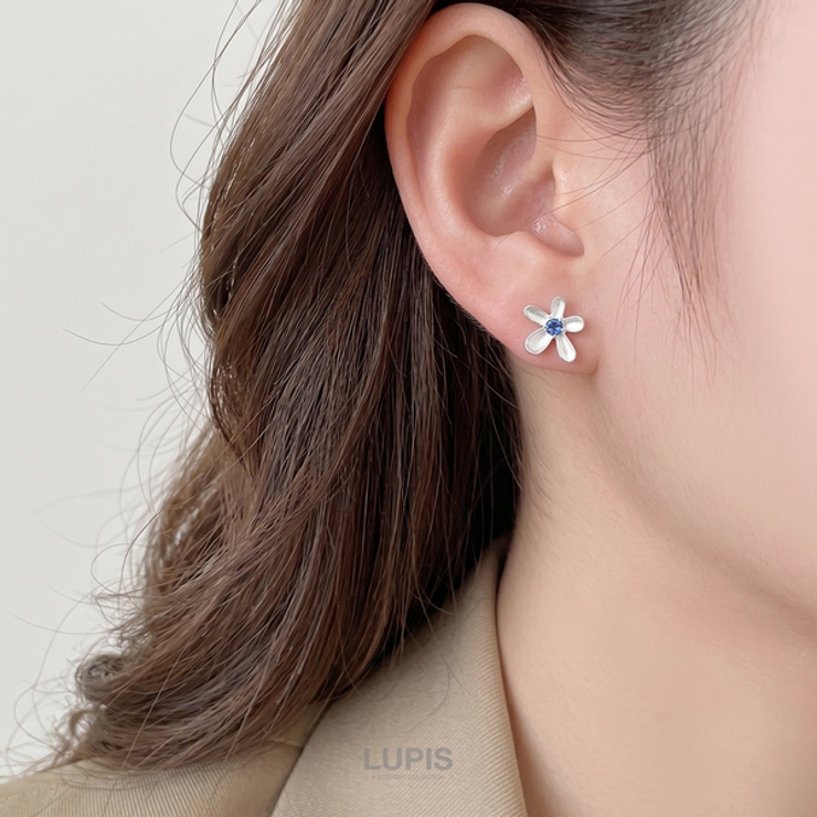 【S925ポスト】プチフラワーピアス | LUPIS | 詳細画像2 