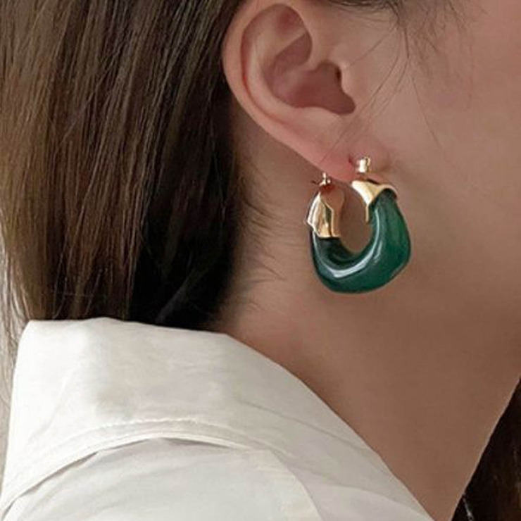 グリーン | 透明感が綺麗なフープピアス レトロ U字 | maison de LATIR