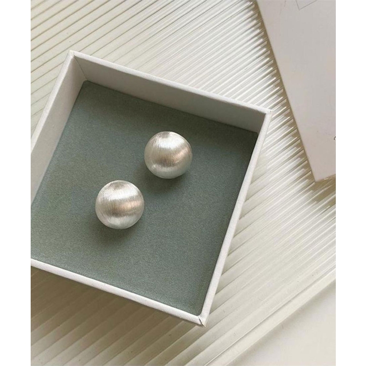 ぷっくり感が可愛い艶消しボールデザインピアス アクセサリー シルバー | maison de LATIR | 詳細画像13 