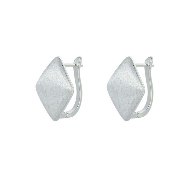 レトロなマット感がさりげなく美しいピアス アクセサリー 両耳 | maison de LATIR | 詳細画像7 