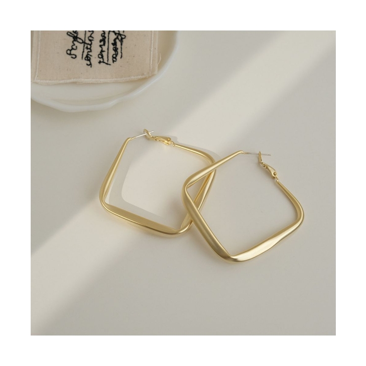 マットでスクエアフープピアス 大振り マット | maison de LATIR | 詳細画像6 