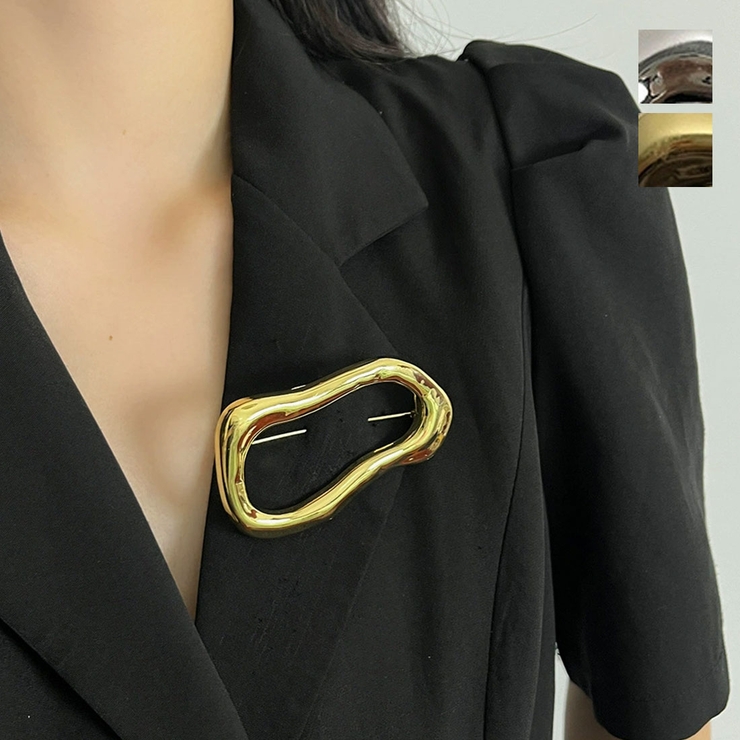 普段のおしゃれに特別感を添えるブローチ メタルフレーム フレームモチーフ | maison de LATIR | 詳細画像1 