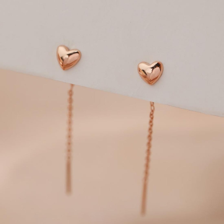 揺れるたび、やさしい輝きが耳元を彩るハートポイントピアス アクセサリー ピアス | maison de LATIR | 詳細画像6 