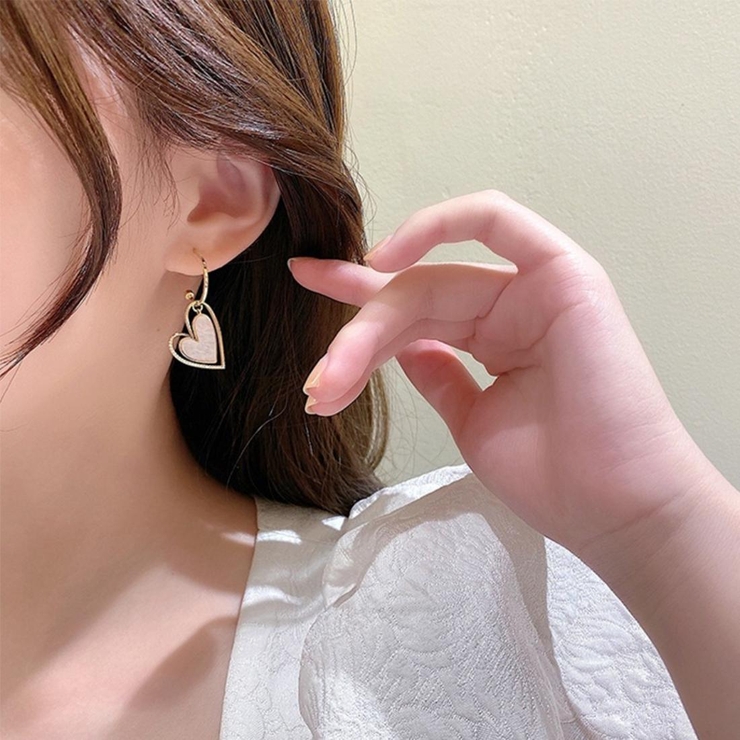 気分で選べるハートモチーフ2デザインピアス 耳元 2デザインセット | maison de LATIR | 詳細画像5 