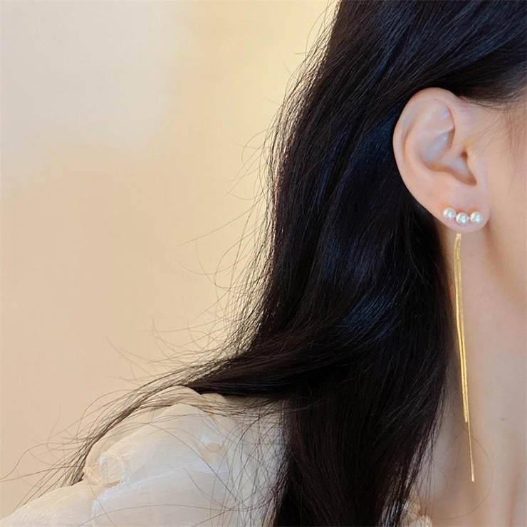 上品に揺れるパールロングチェーンピアス 両耳用 ピアス | maison de LATIR | 詳細画像2 