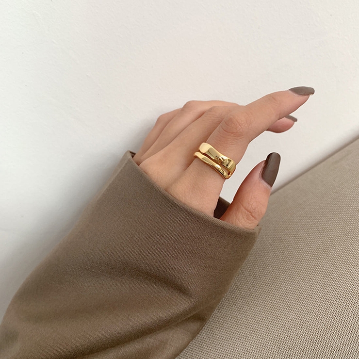 ゴールド | さりげないアクセントになるダブルラインリング リング アクセサリー | maison de LATIR