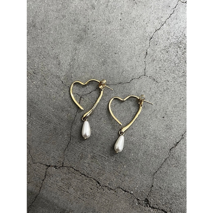 ゴールド | ダンリングハートピアス | EMODA