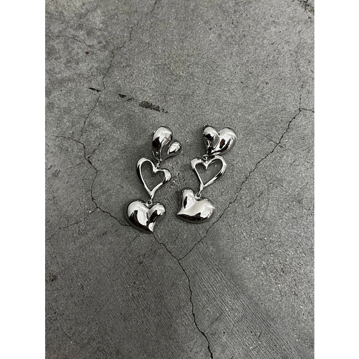 トリプルハートピアス | EMODA | 詳細画像1 