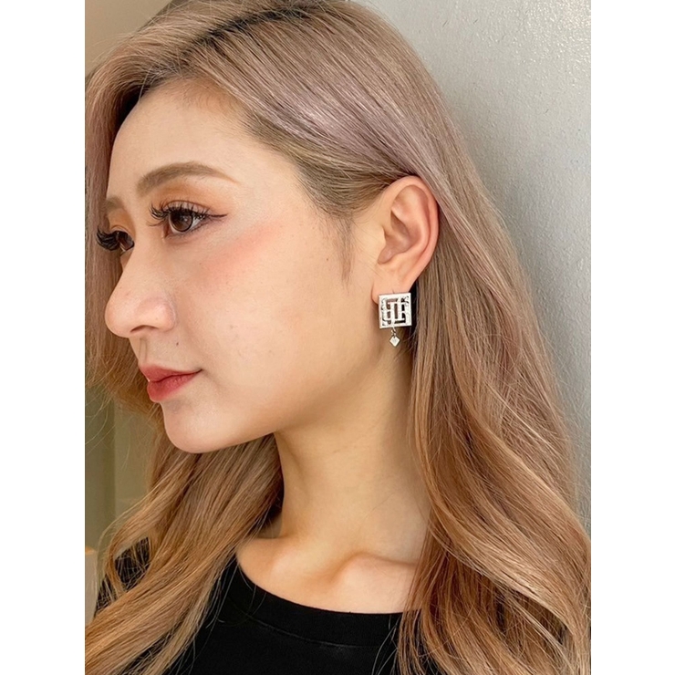 マルチストーンピアス「カラー・オブ・ライト」colors of light