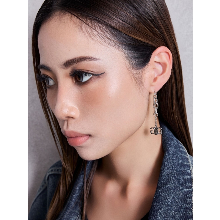 シルバー | JEYSUS Symmetry GYDAランダムchainピアス | GYDA