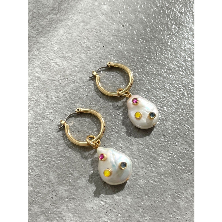 ビジューコンビ淡水パールピアス[品番：MKSW0055531]｜Ungrid（アン  