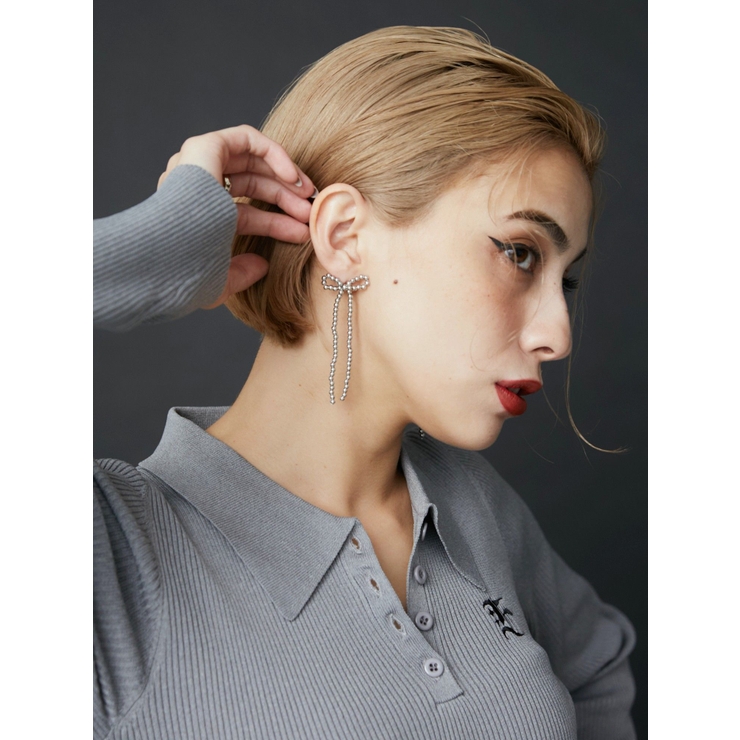 シルバー | RIBBON MOTIF ピアス | EVRIS