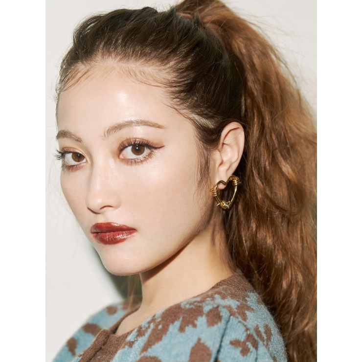 HEART MOTIF HOOP ピアス | EVRIS | 詳細画像2 