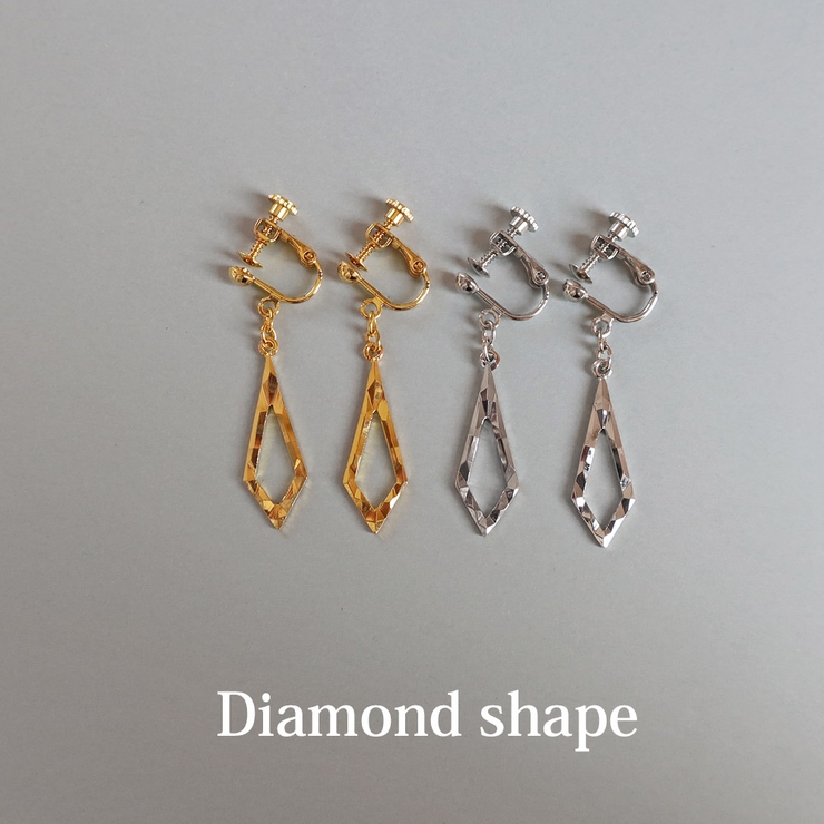 ピアス