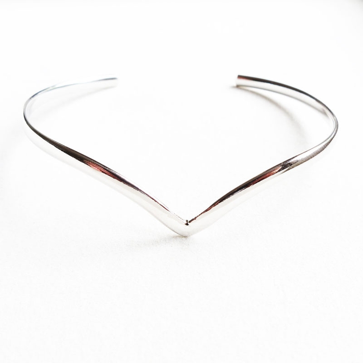 シルバー色 | ブレスレット V字 ライン | Melody　Accessory