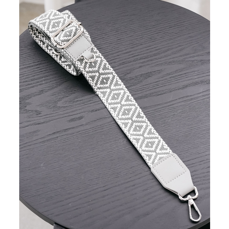 グレー×ホワイト | マルチストラップ ネイティブ柄 スマホ対応 | mili an deni