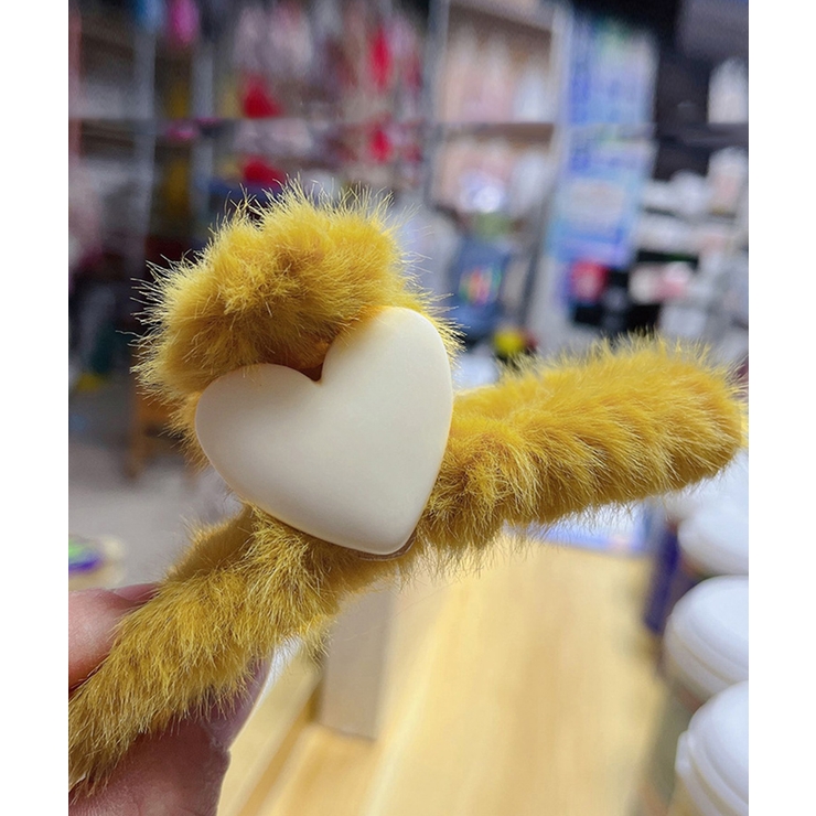 イエロー